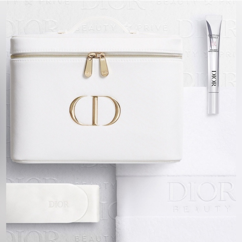 Dior 4 Piece Set with Full Size Hyalushot Wrinkle Corrector - Picture 1 of 8